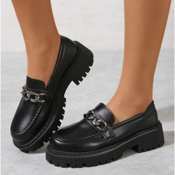 No Boundaries Shoes - Vintage Y2K No Boundaries Bratz 90s Platform Black Chunky Heel Loafers S…